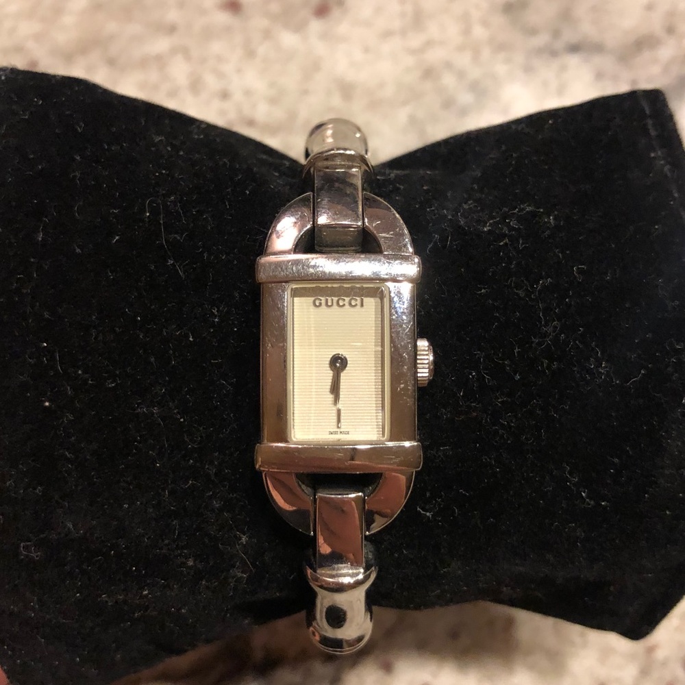 Authentic Gucci watch. Bamboo links.